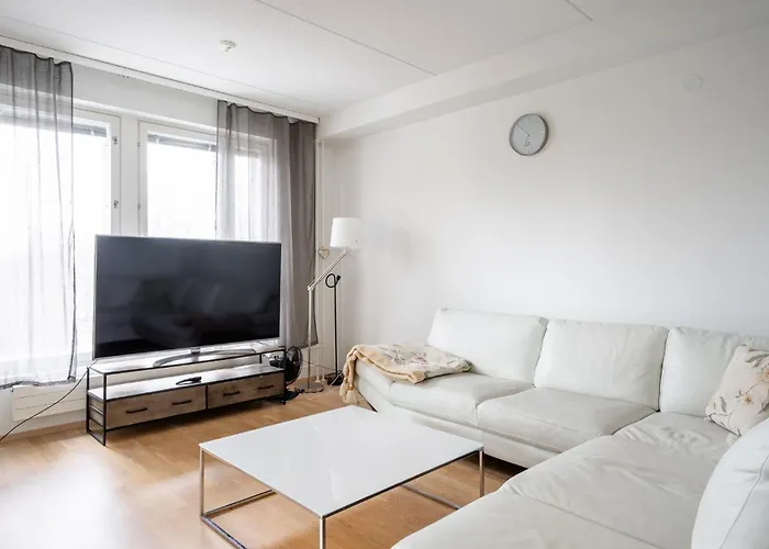 2 Bedroom Apartment With Sauna, Free Parking And Center Location