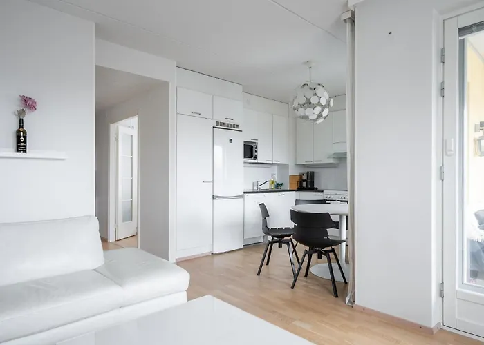 2 Bedroom Apartment With Sauna, Free Parking And Center Location
