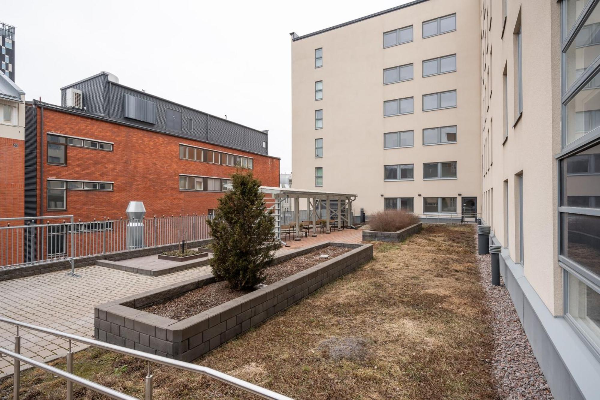 Lejlighed 2 Bedroom With Sauna, Free Parking And Center Location